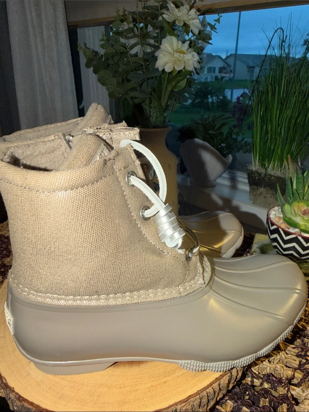 Sperry Saltwater Shimmer Duck Boots Dove Taupe Women’s Size 5 M STS86431